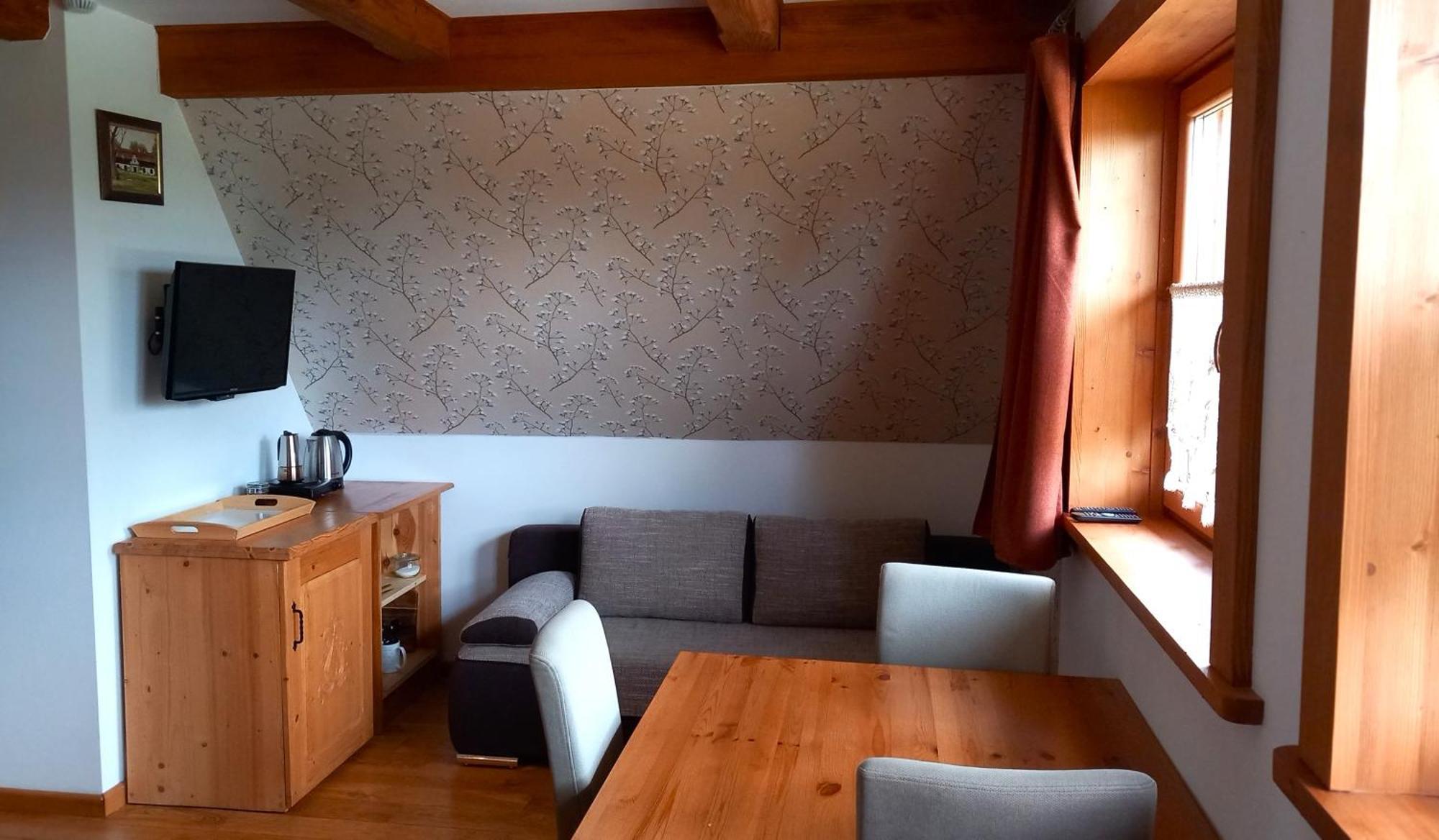 Dom Pod Smokami Apartment Bukowina Tatrzańska Exterior foto