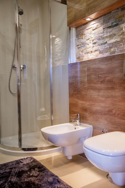 Dom Pod Smokami Apartment Bukowina Tatrzańska Exterior foto